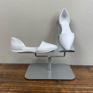 Native women’s white flats size 8